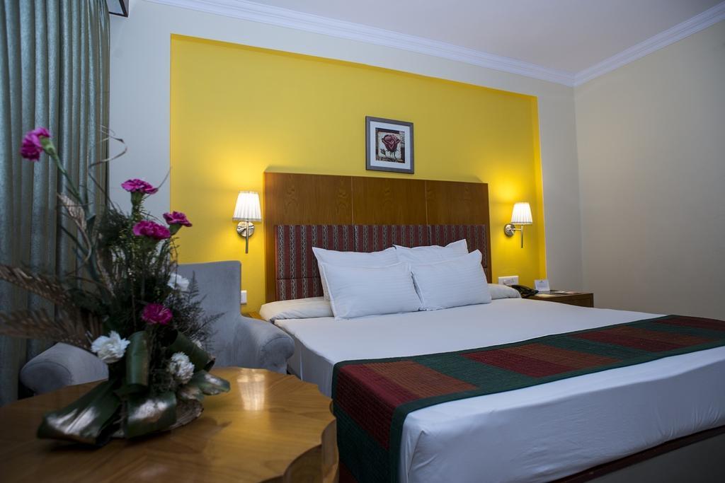 Hotel Jaipur Palace Oda fotoğraf