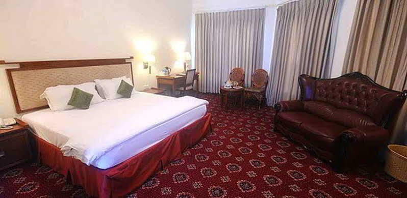 Hotel Jaipur Palace Dış mekan fotoğraf